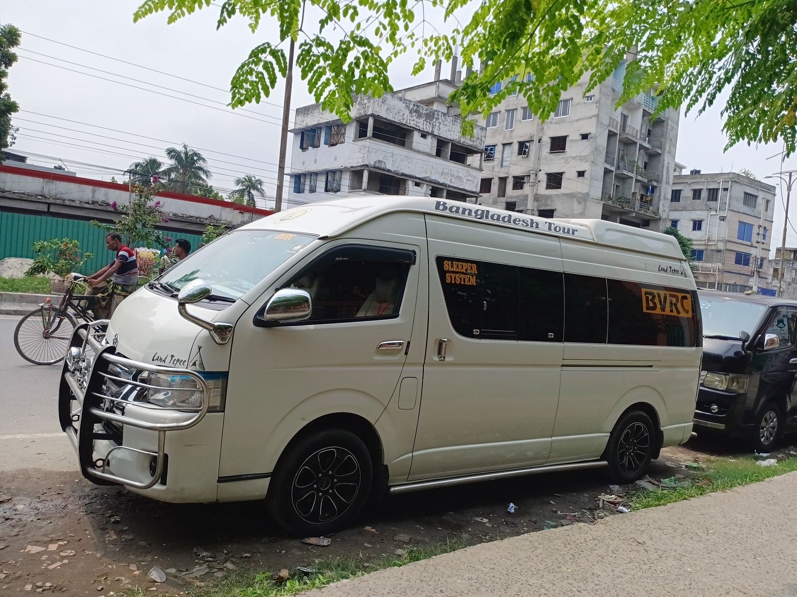 সকল ধরনের কার মাইক্র ভারা হয় ফোন নাম্বার 01410941397