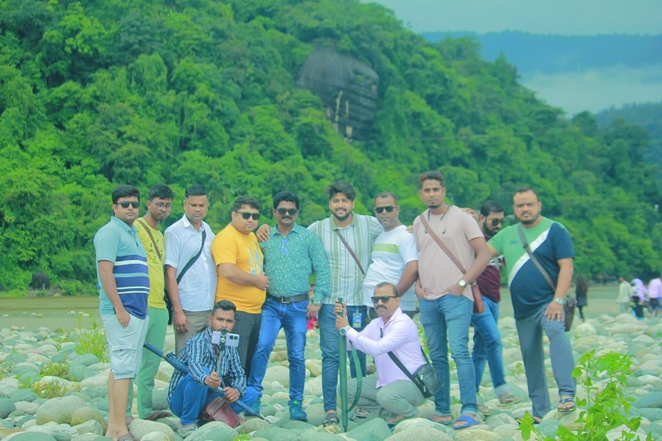 Chaki tour and travel