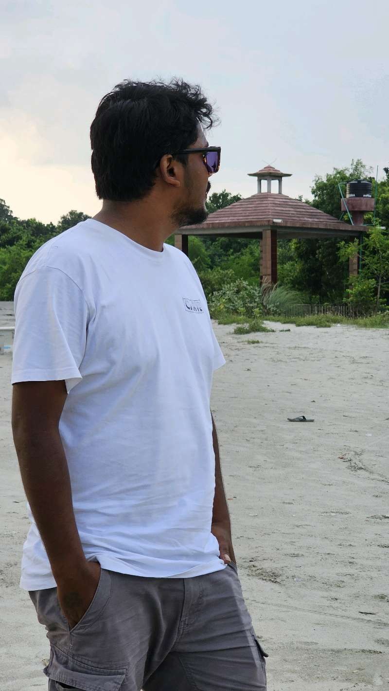 ‌ ‌Ashik Ahmed