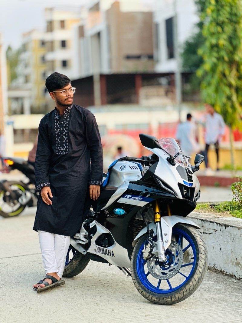 Naim Biswas