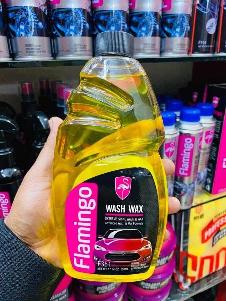 Flamingo Wash & Wax